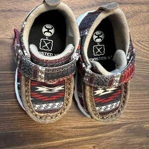 Twisted X x Hooey baby shoes